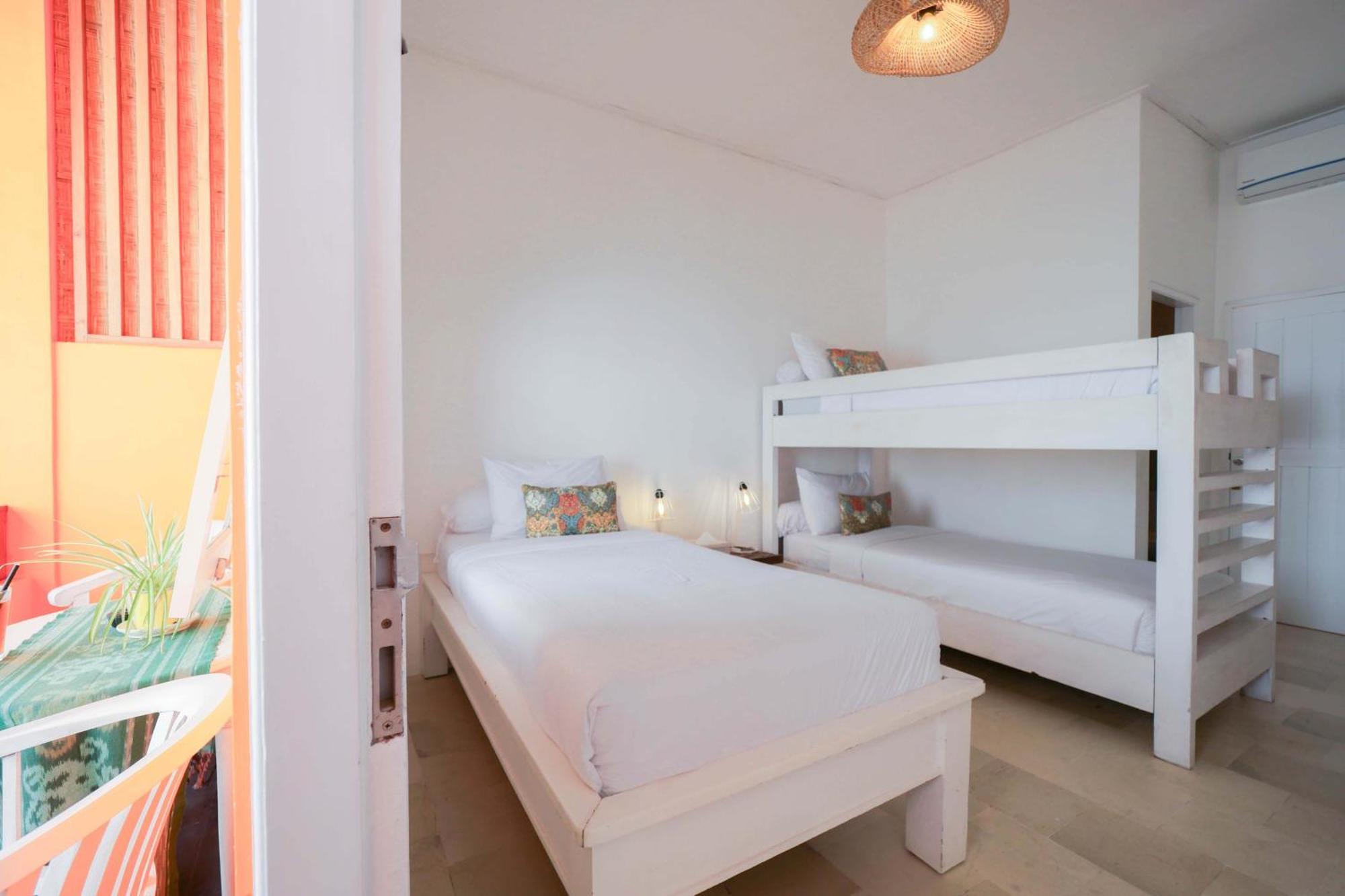 The Room Padang-Padang อูลูวาตู ภายนอก รูปภาพ
